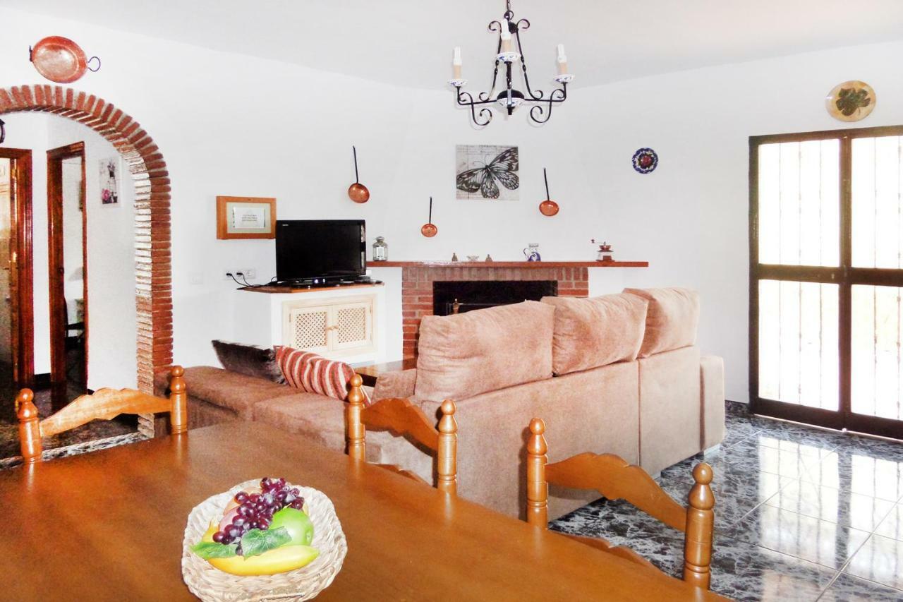 Villa Cortijo Luque à Nerja Extérieur photo
