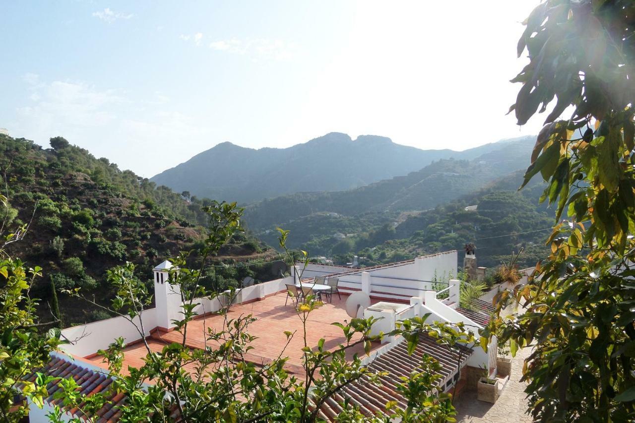 Villa Cortijo Luque à Nerja Extérieur photo