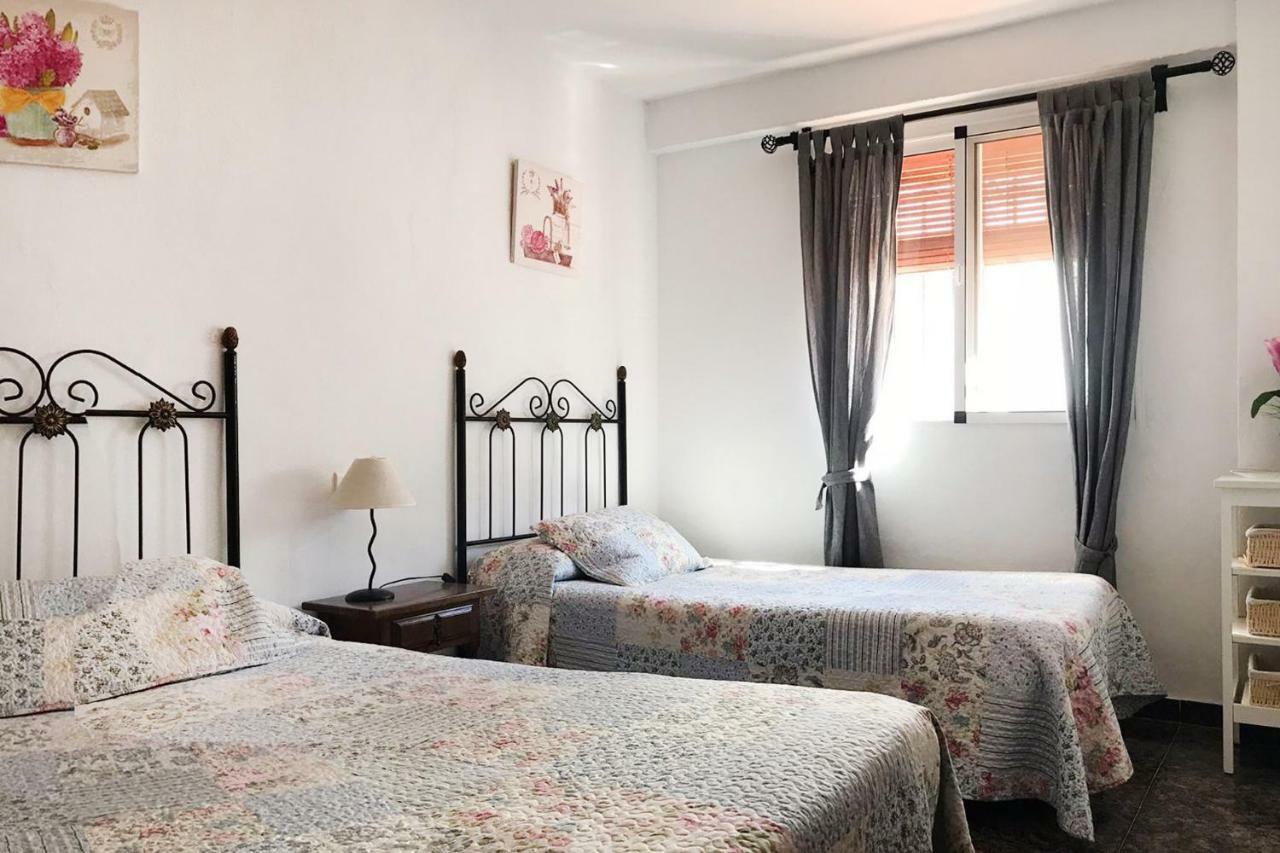 Villa Cortijo Luque à Nerja Extérieur photo